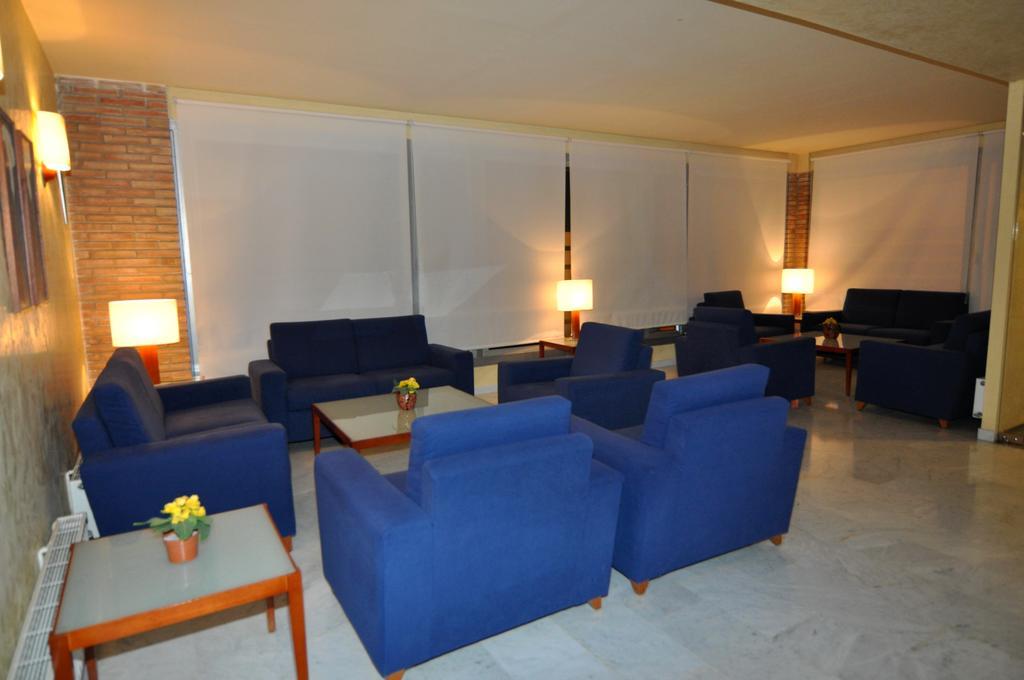 Aparthotel Solé Pobla de Segur Extérieur photo