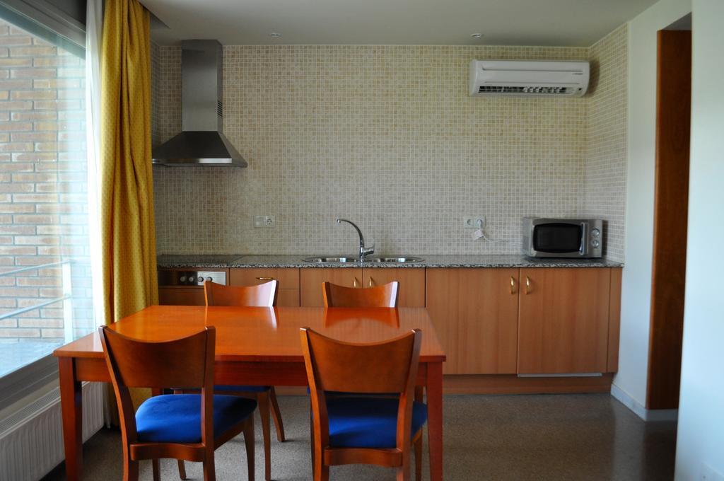 Aparthotel Solé Pobla de Segur Chambre photo