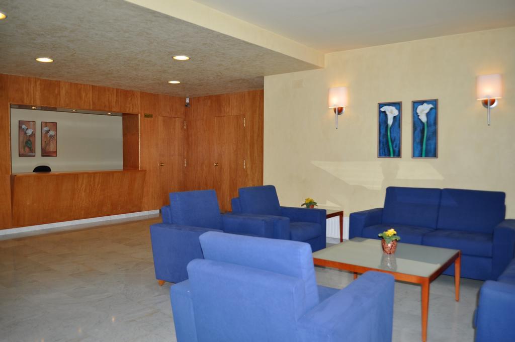 Aparthotel Solé Pobla de Segur Extérieur photo