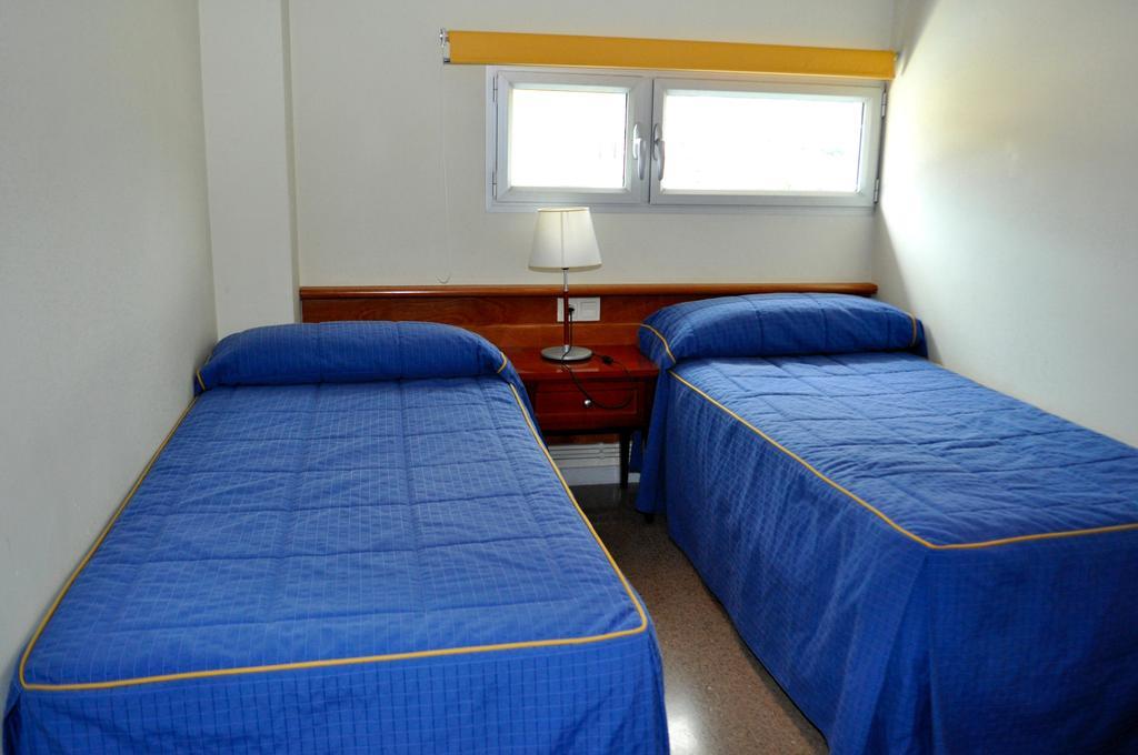Aparthotel Solé Pobla de Segur Chambre photo